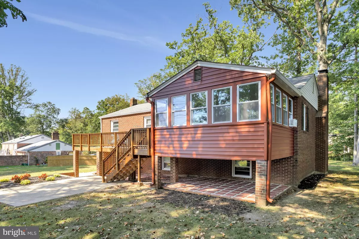 Burke, VA 22015,5801 BOOTHE DR