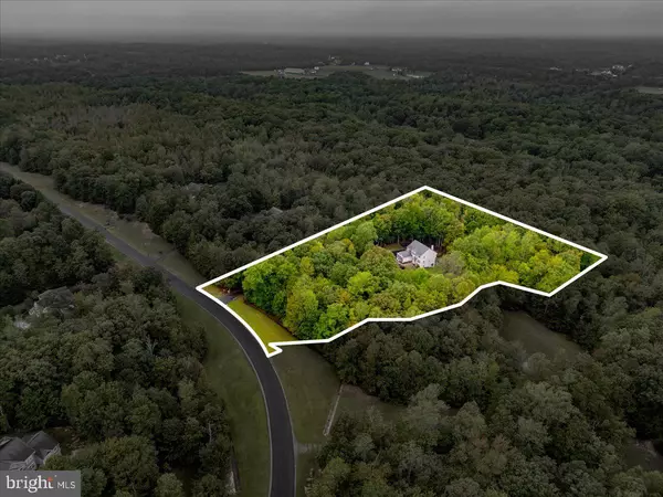 Fredericksburg, VA 22406,255 SUMMER BREEZE LN