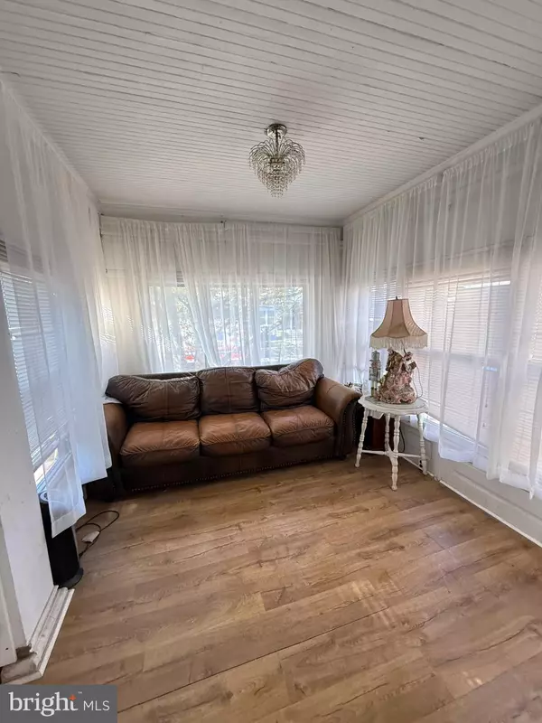 Philadelphia, PA 19141,5353 N 15TH ST