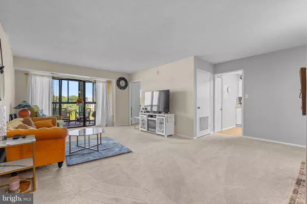 Silver Spring, MD 20906,15101 INTERLACHEN DR #1-1022