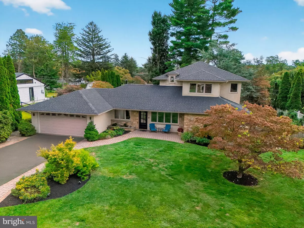 Rydal, PA 19046,657 PEMBROKE RD