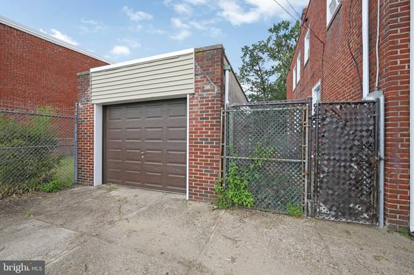 Camden, NJ 08104,969 SYLVAN ST