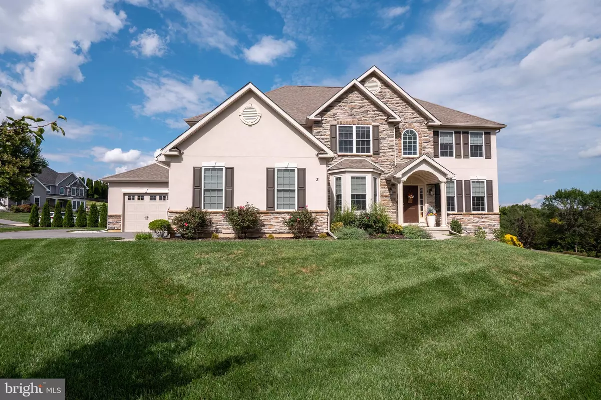 Easton, PA 18045,2 CREEK VIEW CT