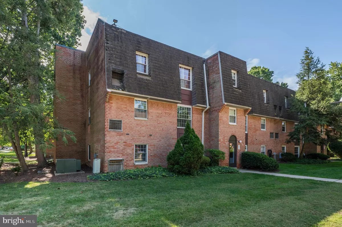 Philadelphia, PA 19144,4000 GYPSY LN #229