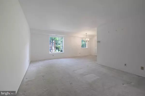 Philadelphia, PA 19144,4000 GYPSY LN #229