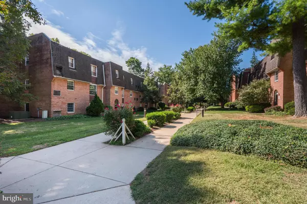 Philadelphia, PA 19144,4000 GYPSY LN #229