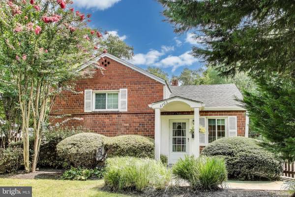 Falls Church, VA 22046,6703 HALLWOOD AVE