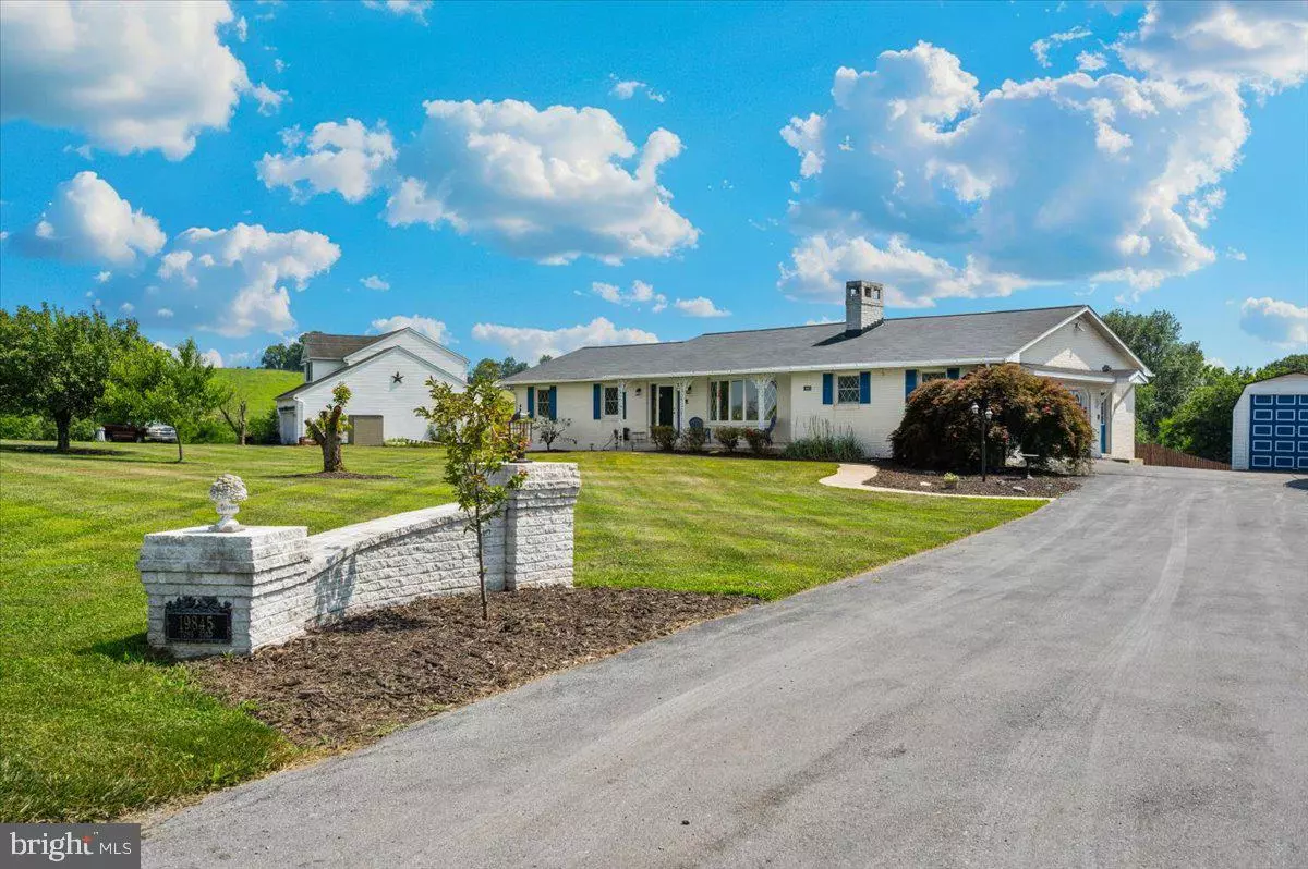 Boonsboro, MD 21713,19845 TOMS RD