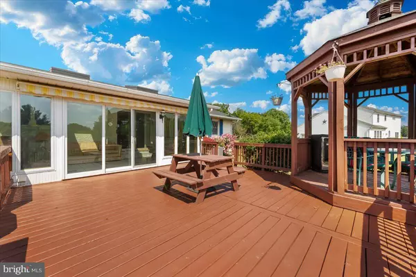 Boonsboro, MD 21713,19845 TOMS RD