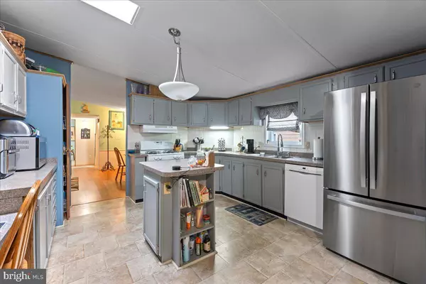 Millsboro, DE 19966,33370 COURT DR #25