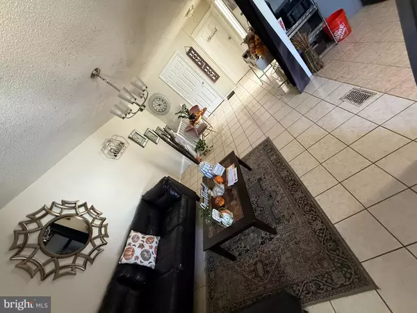 Camden, NJ 08105,619 N 32ND ST