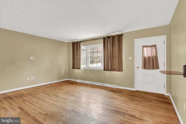 Biglerville, PA 17307,120 S QUEEN ST