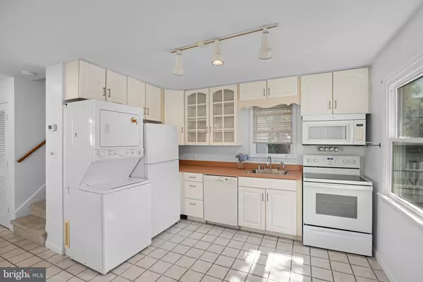 Oxford, MD 21654,303 MARKET ST #5