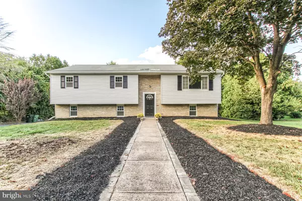 Hummelstown, PA 17036,12 CHELTENHAM DR