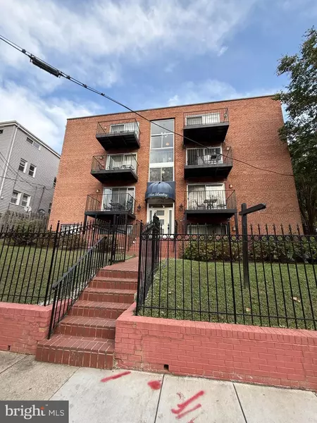 1722 28TH ST SE #A-3, Washington, DC 20020