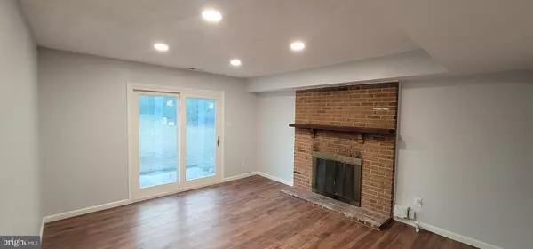 Marlton, NJ 08053,9 CANDLEWOOD CIR