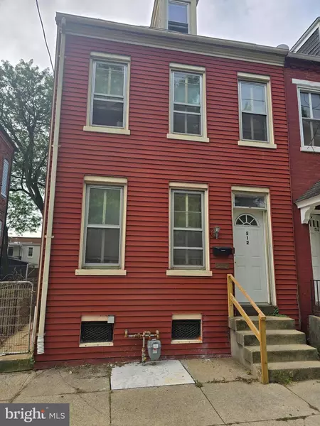 512 W WALNUT ST, Lancaster, PA 17603