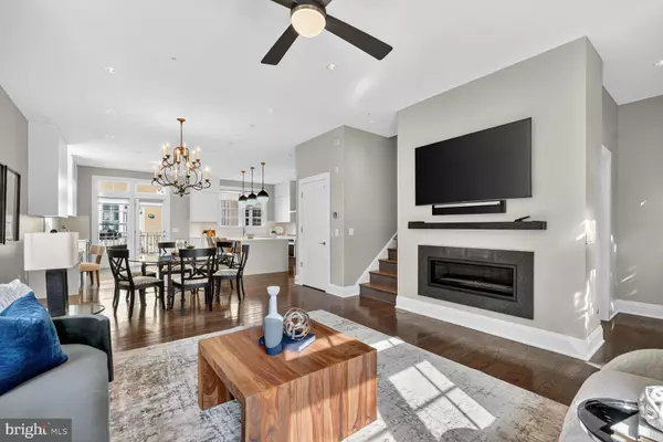 Alexandria, VA 22314,19 PIONEER MILL WAY