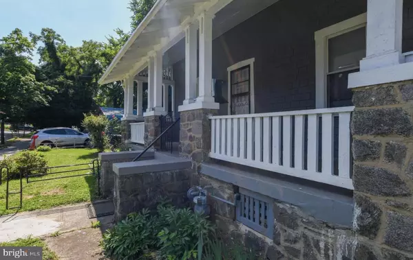 Washington, DC 20018,1011 DOUGLAS ST NE