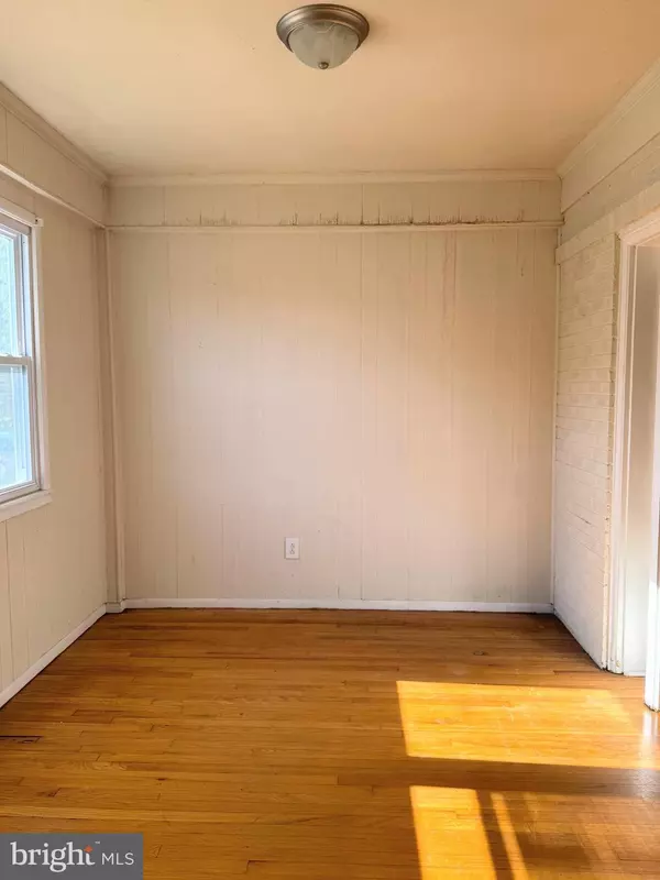 Lansdowne, PA 19050,1049 YEADON AVE