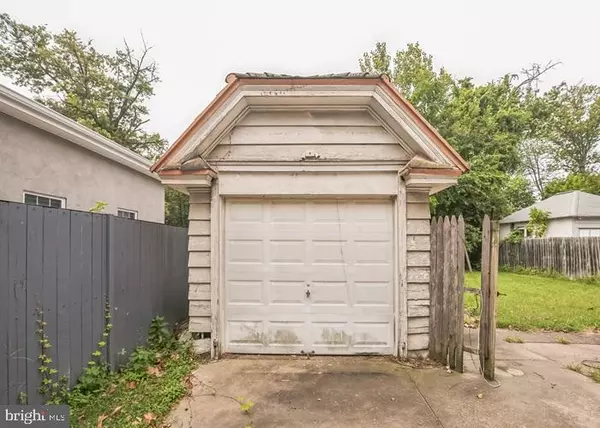 Philadelphia, PA 19120,504 E GODFREY AVE