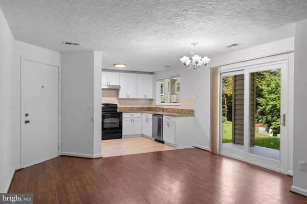 Reston, VA 20194,11733-C SUMMERCHASE CIR #1733C