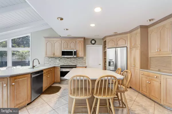 Mays Landing, NJ 08330,2614 COLOGNE AVE