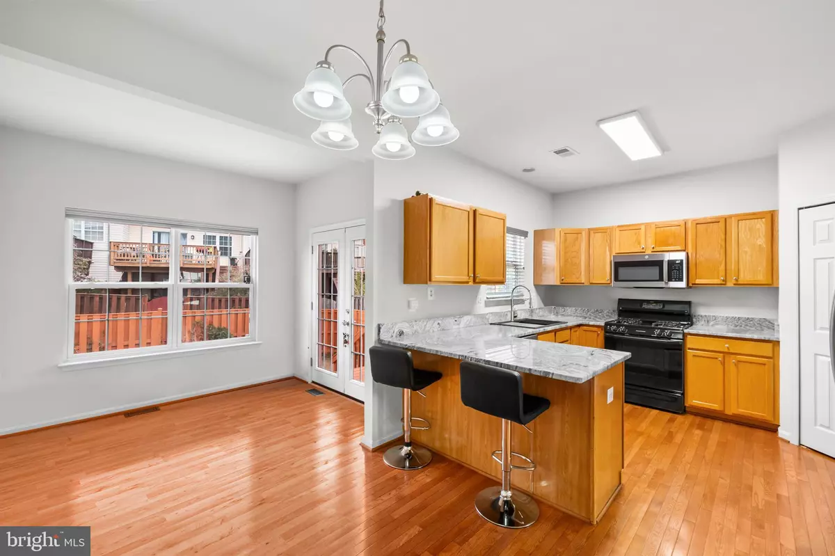 Leesburg, VA 20176,581 KALMIA SQ NE