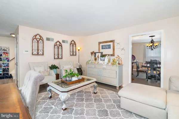 Mechanicsburg, PA 17055,2800 W ROSEGARDEN BLVD