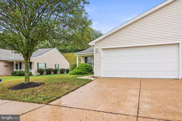 York, PA 17403,7150 SENECA RIDGE DR