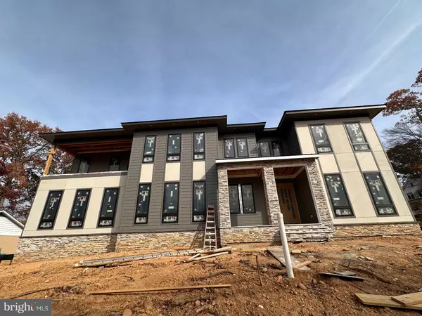 Vienna, VA 22180,401 OLD COURTHOUSE RD NE