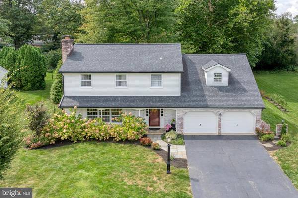 1934 GERALDSON DR, Lancaster, PA 17601