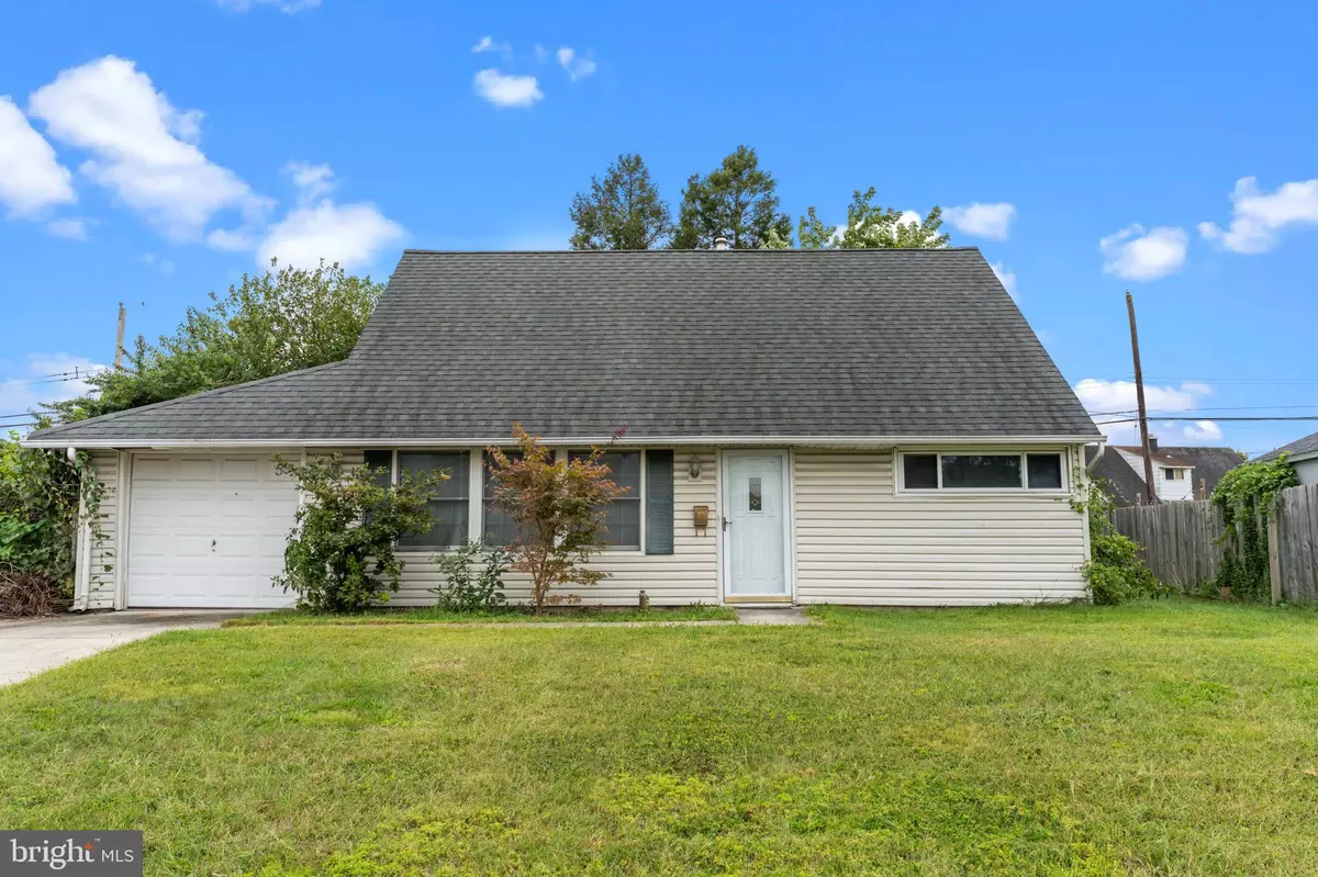 Levittown, PA 19057,53 CRESTWOOD RD