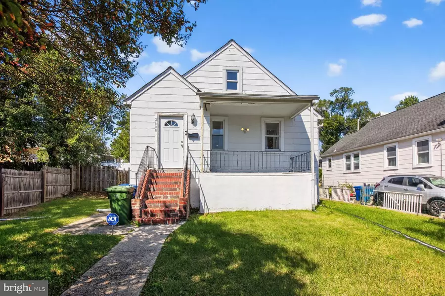 2600 ROSELAWN AVE, Baltimore, MD 21214