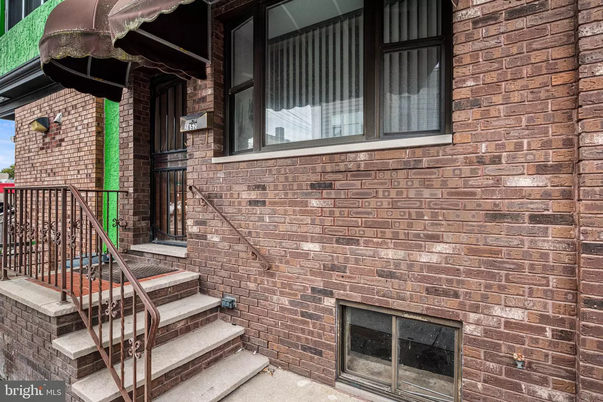 Philadelphia, PA 19148,2652 S HUTCHINSON ST