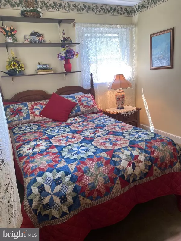 Cambridge, MD 21613,302 NATHANS AVE