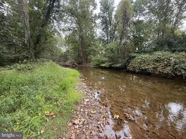Mount Holly Springs, PA 17065,610 WOODLAND AVE