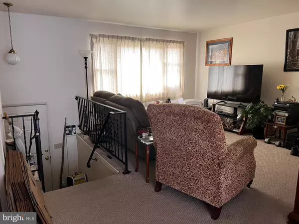 Lewisberry, PA 17339,476 RIDGE RD