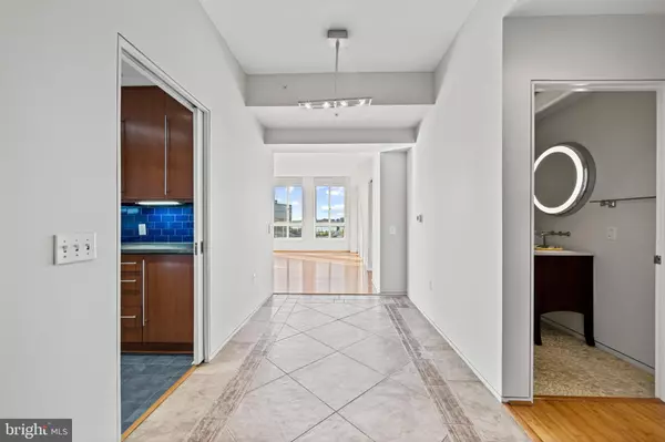 Baltimore, MD 21202,717 PRESIDENT ST #504