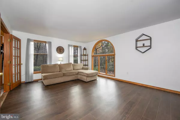 Medford, NJ 08055,13 RUNNING WATER CT