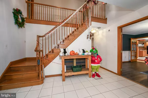 Medford, NJ 08055,13 RUNNING WATER CT