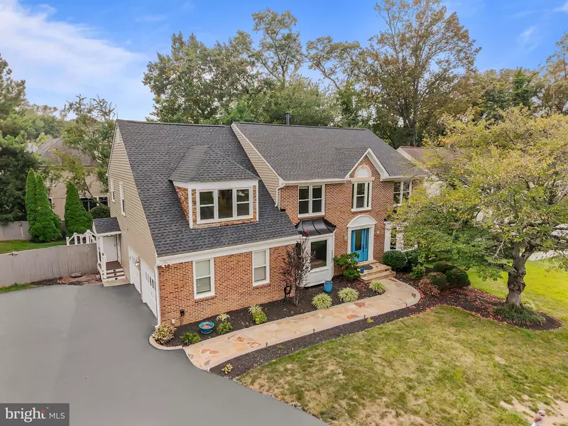 2169 WESTGLEN CT, Vienna, VA 22182