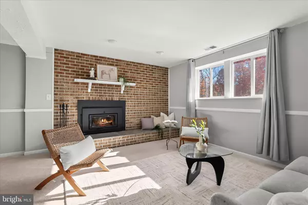 Columbia, MD 21045,5233 HAYLEDGE CT