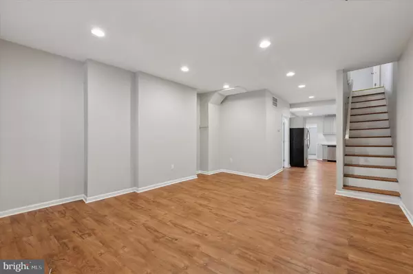 Philadelphia, PA 19104,4238 POWELTON AVE