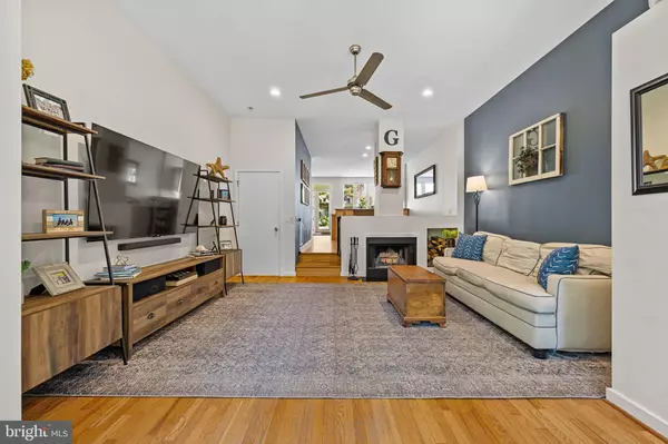 2949 PENNSYLVANIA AVE, Philadelphia, PA 19130