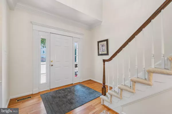 Centreville, VA 20120,14708 STONE CREEK CT