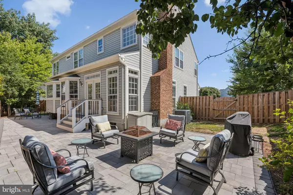 Centreville, VA 20120,14708 STONE CREEK CT