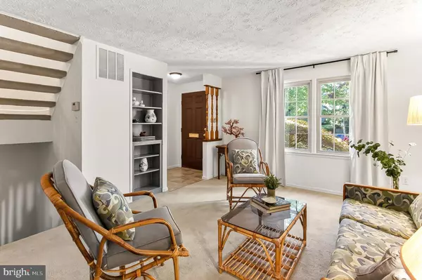 Falls Church, VA 22046,298 GUNDRY DR