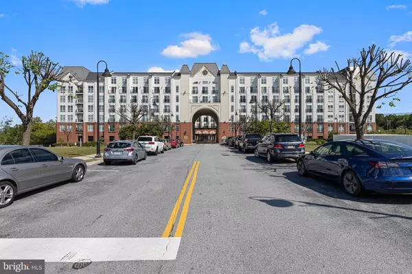 45 CREEKSIDE LN, Malvern, PA 19355