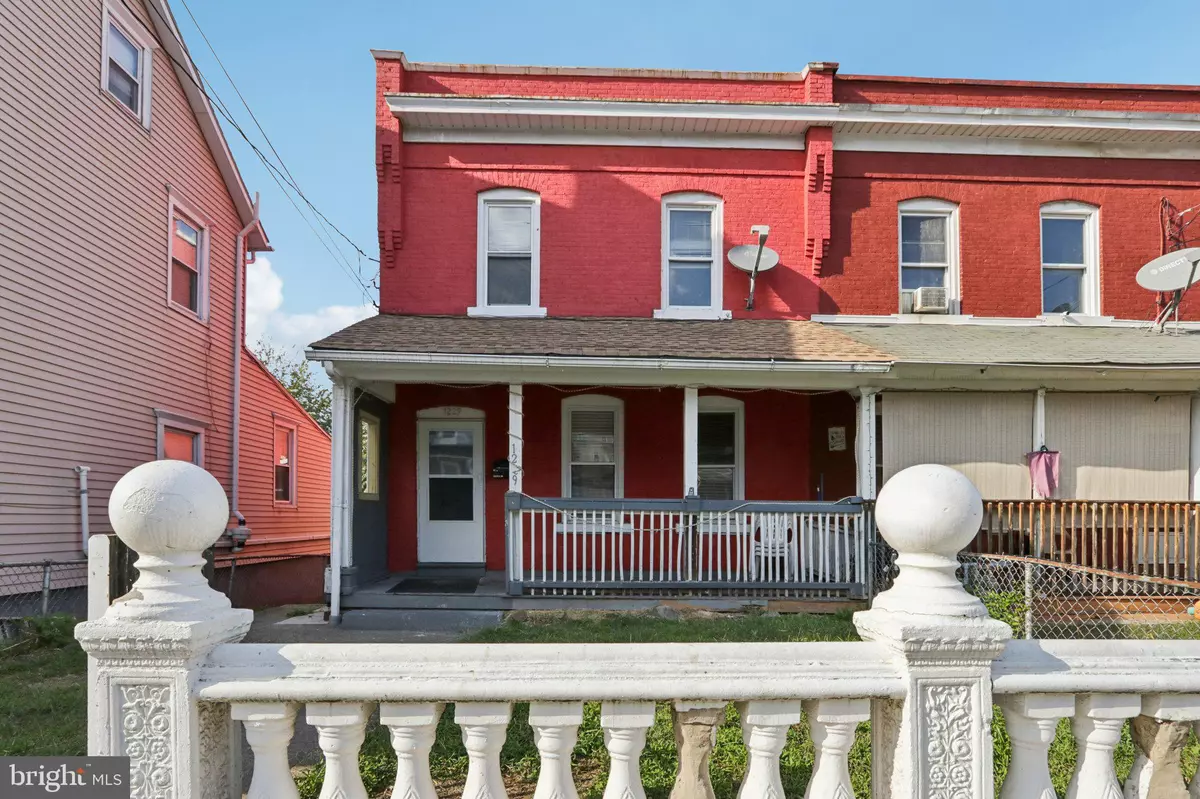 Bethlehem, PA 18015,1229 E 3RD ST